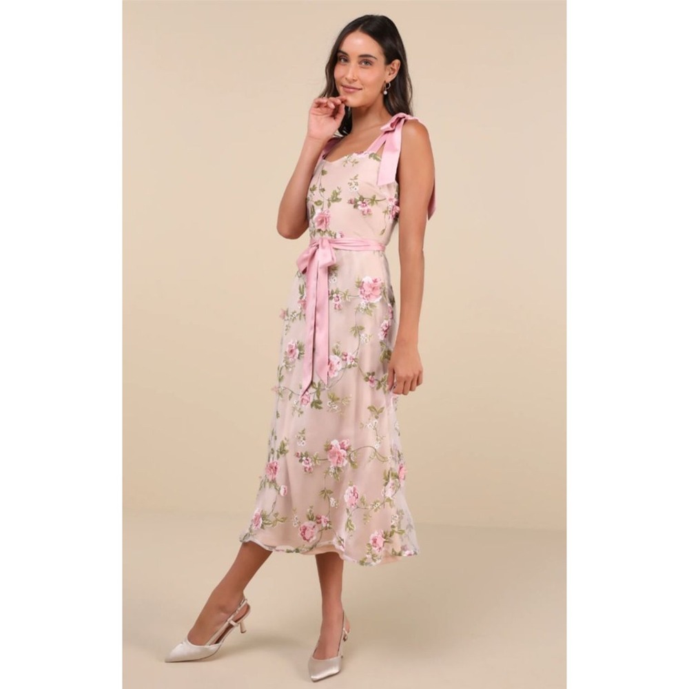Lulus Floral Embroidered Midi Dress Womens Small Pink Excellent 3D Flower Gown